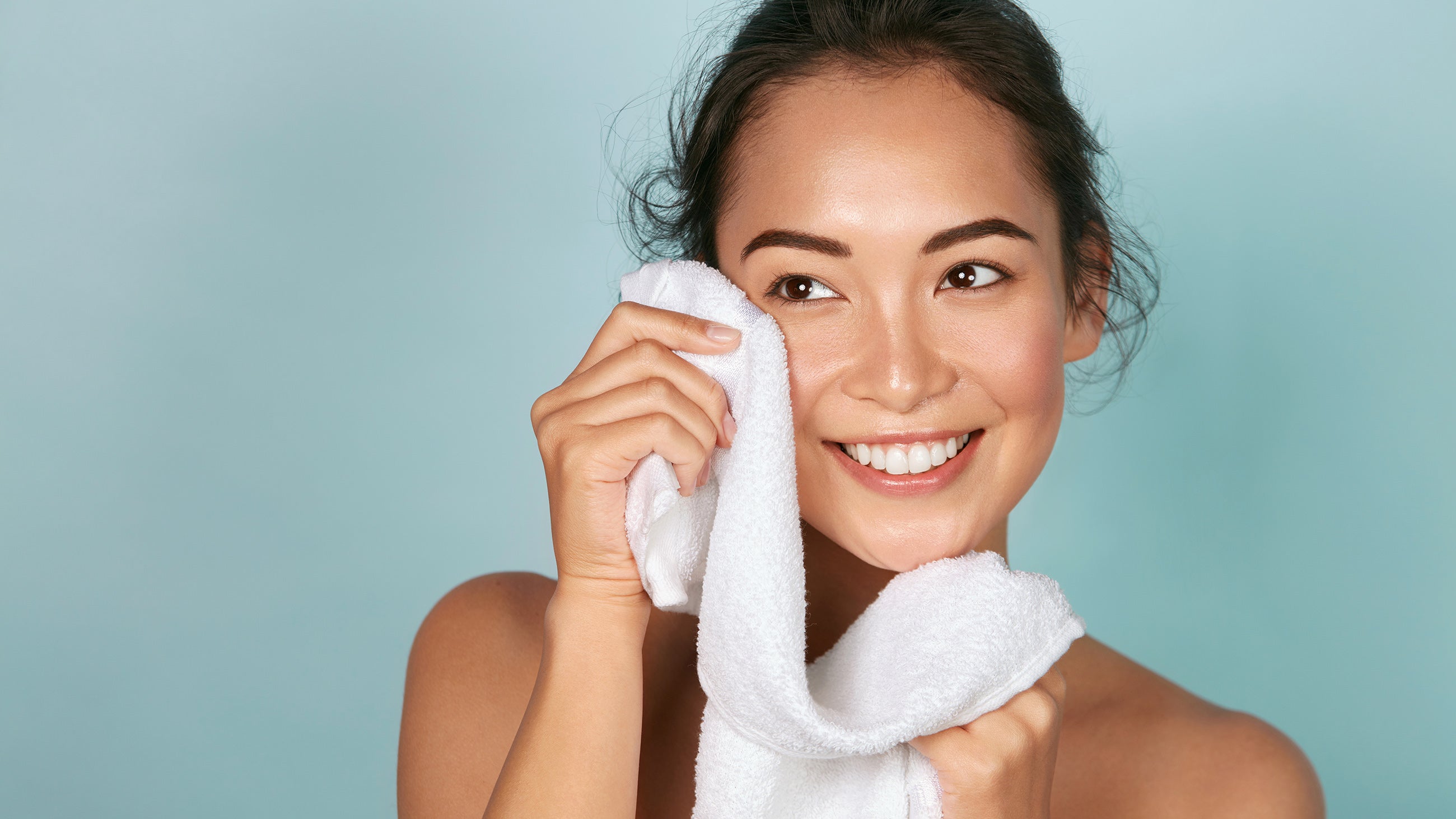How to Maintain Youthful Skin