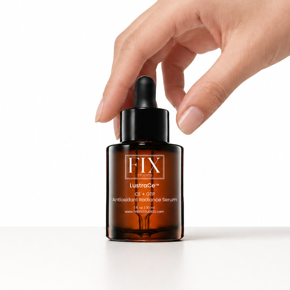 20% Medical-Grade Vitamin C Serum – LustraCe™ by Fix Studios