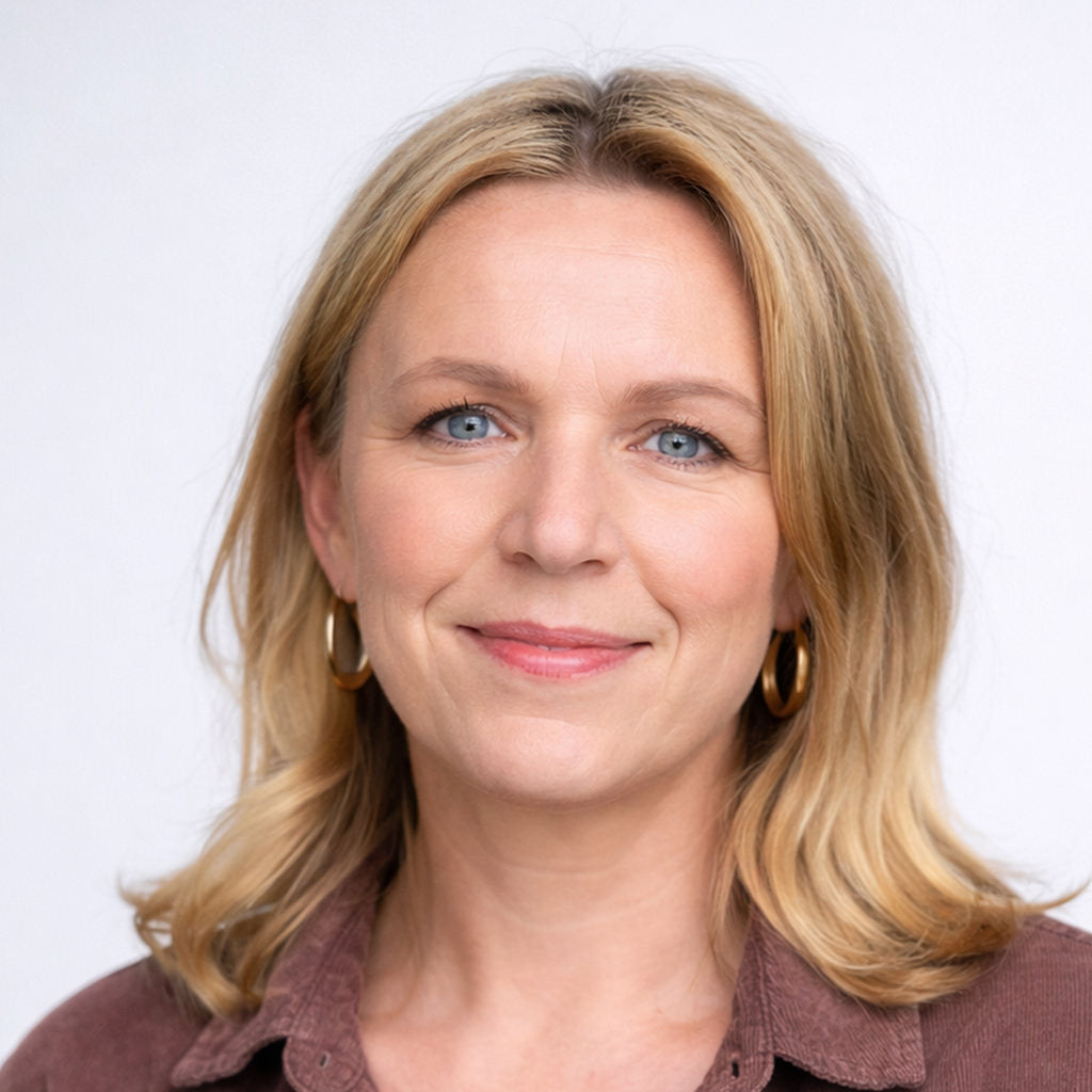 Megan leaves a review about her facial service treatment at Fix Studios Cincinnati Mason OH