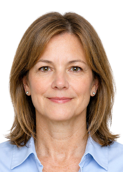 Woman who received a Rapid Renewal Facial at Fix Studios Cincinnati Mason OH